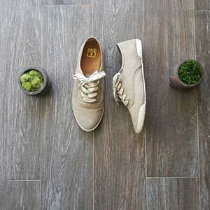 Frye Melanie Lace Up Leather Sneaker, 8.5